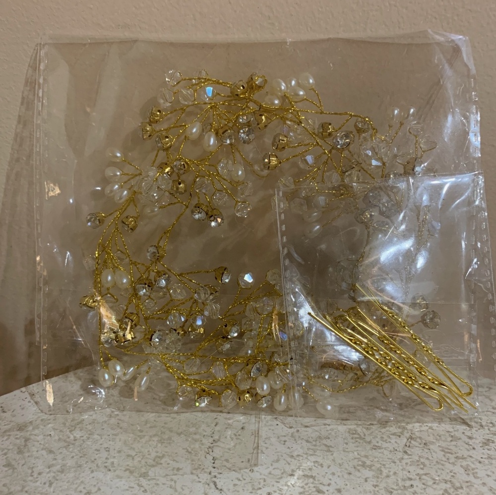 5 Piece - Gold Headpiece